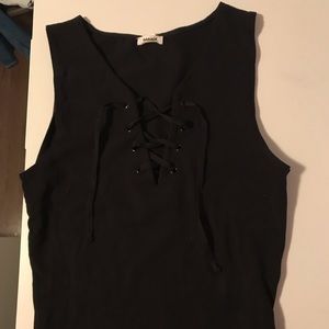 Garage lace up tank
